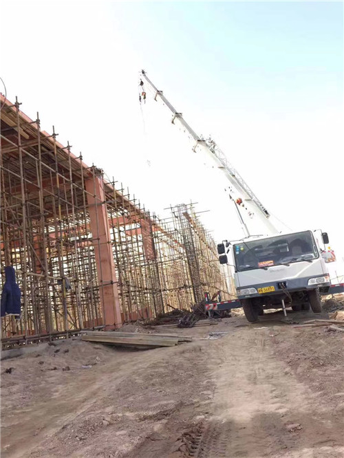 涧西区25 吨、50 吨吊车怎么选？多大重量 / 半径适合对应车型？